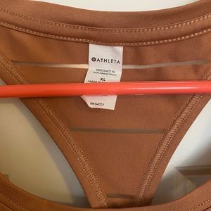 Athleta tank size XL
